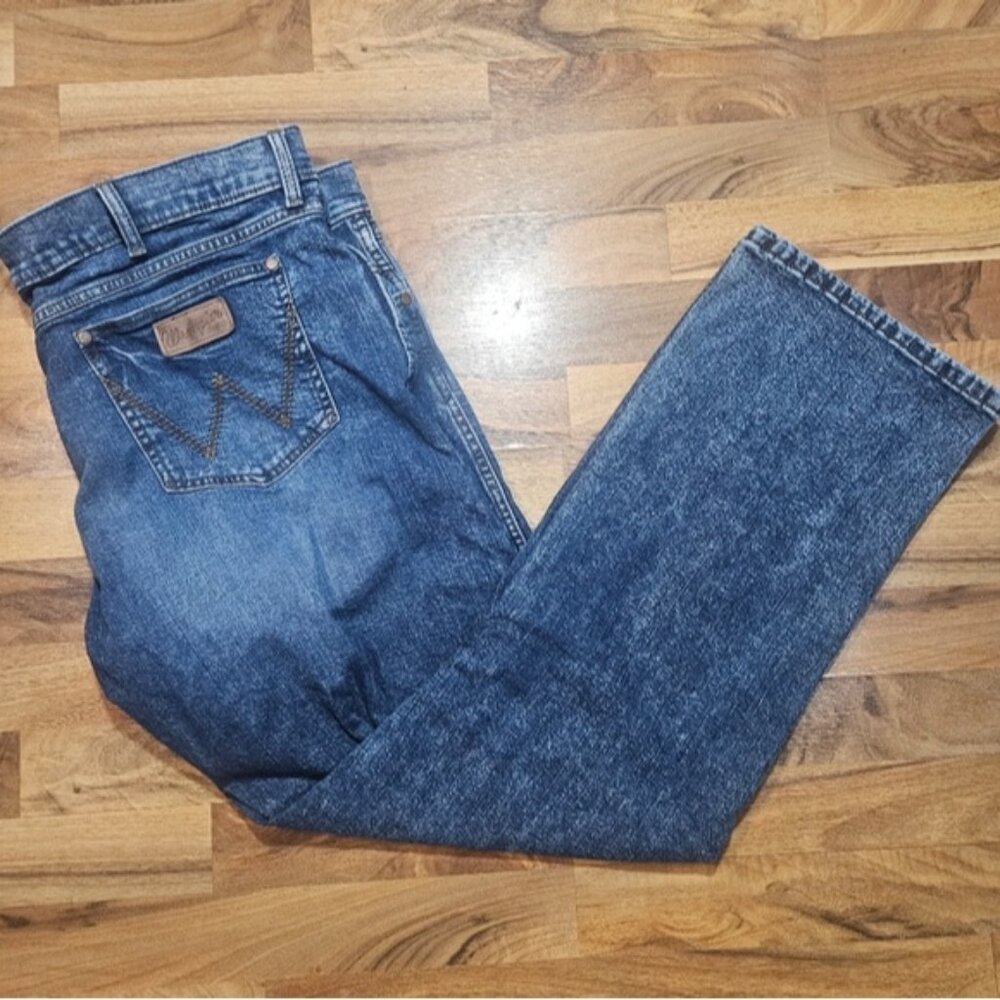 Wrangler Retro Slim Boot Jeans 42×34 Vintage-Inspired Western Denim Slim Bootcut